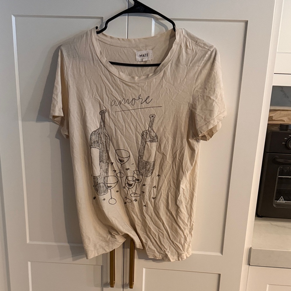 Mate Amore Graphic T-Shirt Size Medium